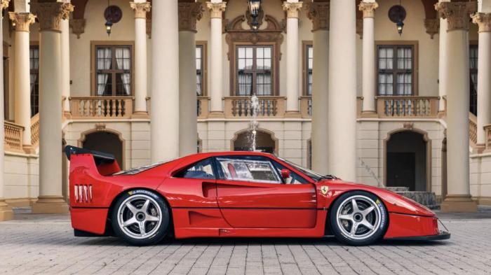 Η πιο ακριβή Ferrari F40 στον κόσμο βγαίνει «στο σφυρί»